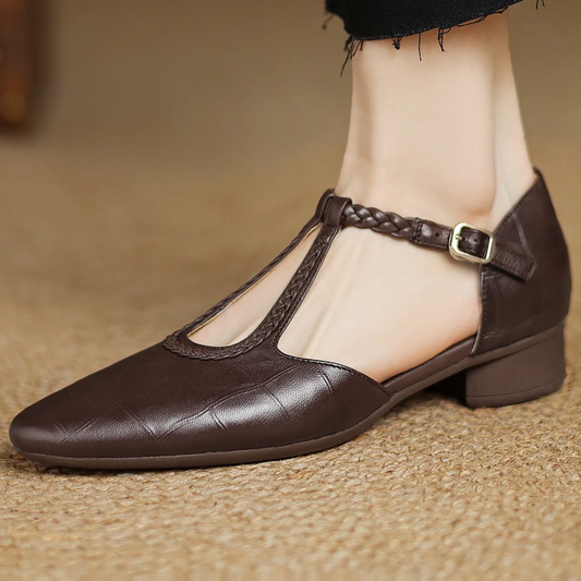 Greta - Scarpe classiche con barra a T in pelle con dettaglio intrecciato