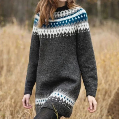 April | Maglione lavorato a maglia vintage