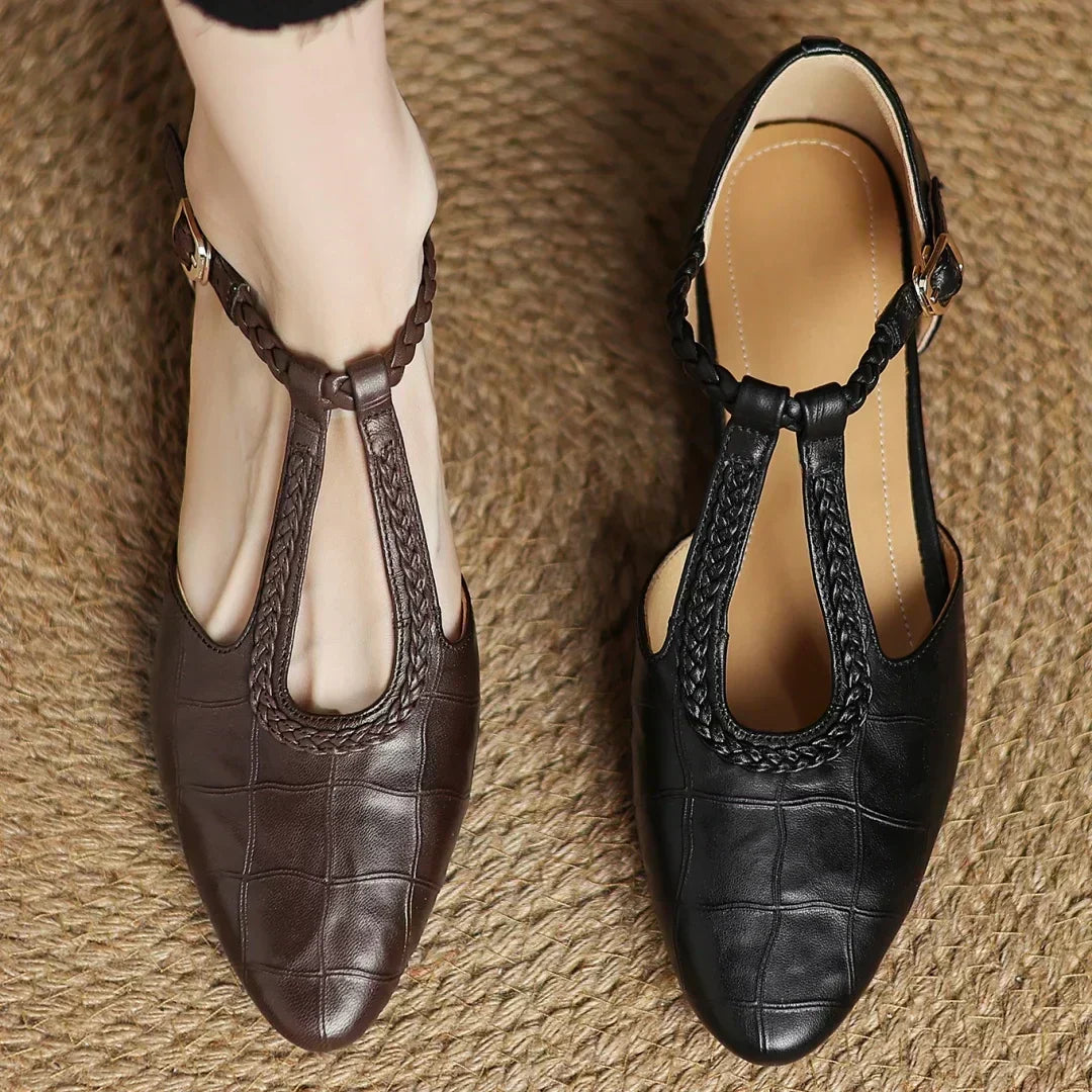 Greta - Scarpe classiche con barra a T in pelle con dettaglio intrecciato