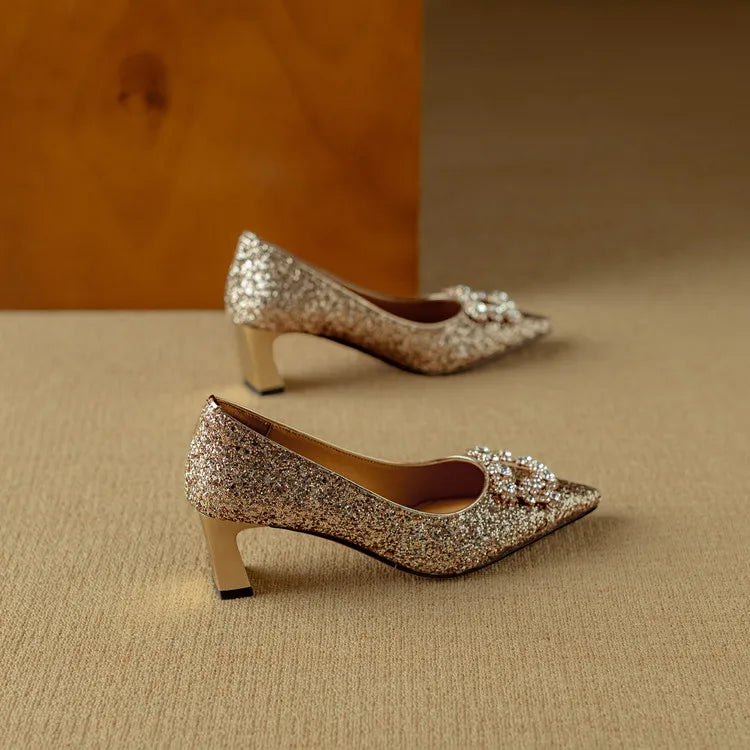 Theresa – décolleté glitterate