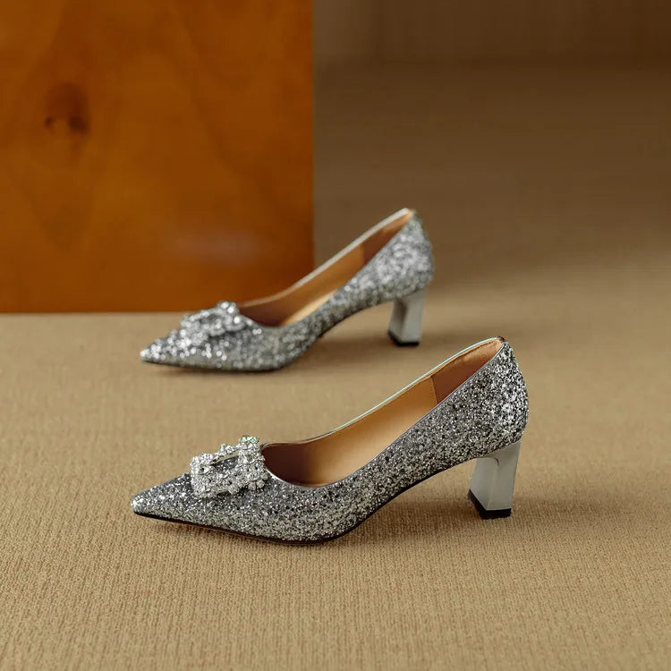 Theresa – décolleté glitterate