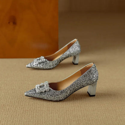 Theresa – décolleté glitterate