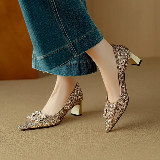 Theresa – décolleté glitterate