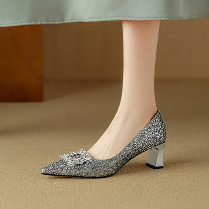 Theresa – décolleté glitterate